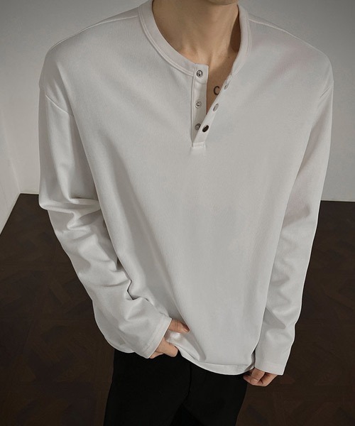 Ressaca(レサーカ)の「スナップボタンヘンリーネックロンT(Tシャツ/カットソー・メンズ・ホワイト/ブラック/ブラウン・M/L)」の12枚目の写真