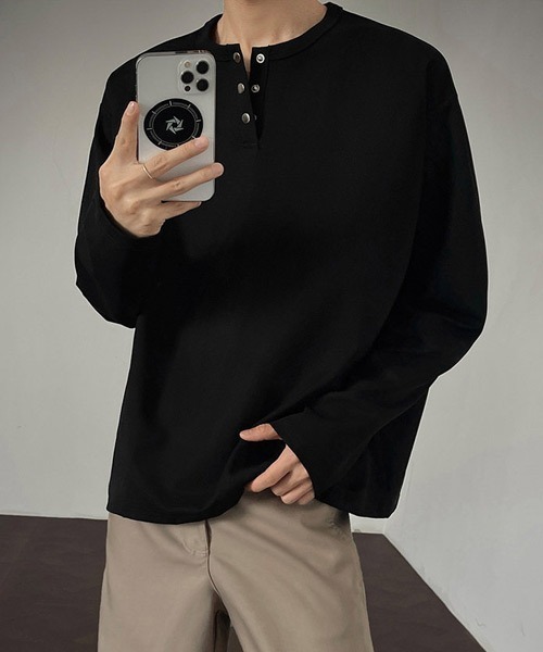 Ressaca(レサーカ)の「スナップボタンヘンリーネックロンT(Tシャツ/カットソー・メンズ・ホワイト/ブラック/ブラウン・M/L)」の9枚目の写真