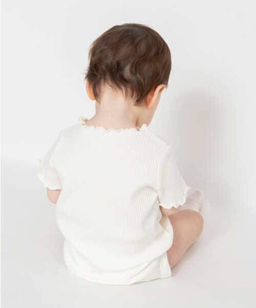 BRANSHES(ブランシェス)の「ストレッチテレコ半袖ボディスーツ(ロンパース・キッズ・アイボリー/ベージュ・80/70)」の5枚目の写真