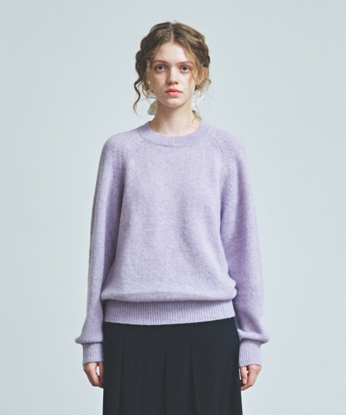 KNITTED（ニッティド）の「シェギドック ウール100% ラウンドニット LAVENDER（ニット/セーター・レディース・その他・LARGE/MEDIUM/X-LARGE）」の2枚目の写真