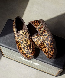 adidas（アディダス）の「(ADIDAS)HANDBALL SPEZIAL LOAFER（ローファー）」