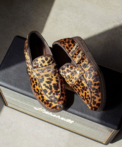 adidas(アディダス)の「(ADIDAS)HANDBALL SPEZIAL LOAFER(ローファー・レディース・ブラウン・24cm/25cm/23cm)」の1枚目の写真