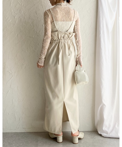 She's Closet（シーズクローゼット）の「ハイウエスト ロング丈 バックリボン タイト キャミワンピース（ワンピース・レディース・アイボリー/ブラック/グレー・FREE）」の6枚目の写真