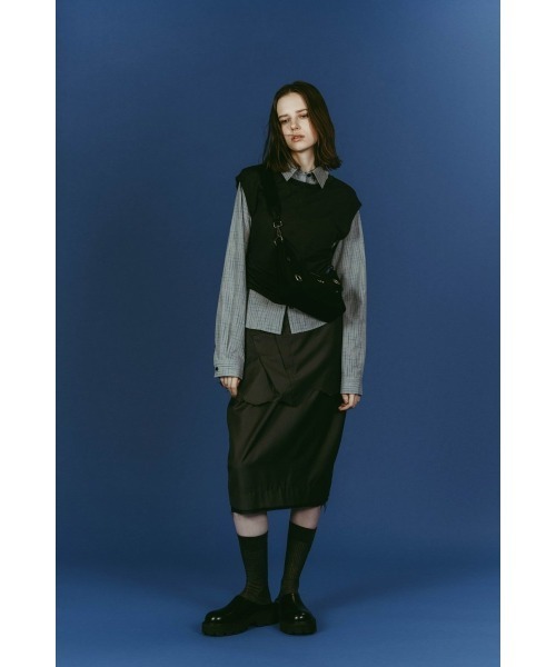 Knuth Marf（クヌースマーフ）の「pierce mini bag（ショルダーバッグ・レディース・ブラック/グレー・ONE SIZE）」の6枚目の写真