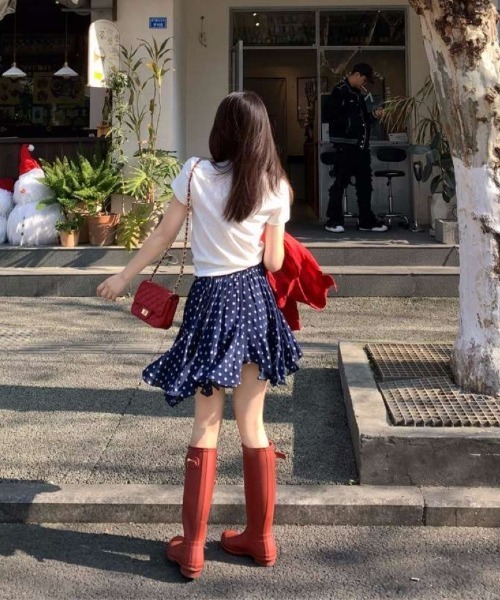 Ritzy(リッツィー)の「ドット柄 ラッフルスカート(スカート・レディース・ネイビー・M)」の6枚目の写真