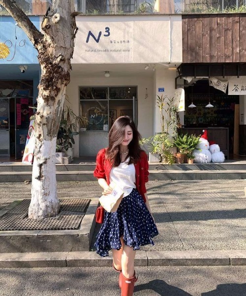 Ritzy(リッツィー)の「ドット柄 ラッフルスカート(スカート・レディース・ネイビー・M)」の12枚目の写真