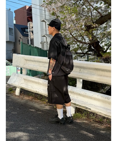KEBOZ(ケボズ)の「KNAPSACK(バックパック/リュック・メンズ・チャコールグレー/レッド・FREE)」の14枚目の写真