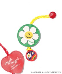 WIGGLE WIGGLE（ウィグルウィグル）の「【wiggle wiggle(ウィグルウィグル)】コラボウォッチチャーム（アナログ腕時計）」