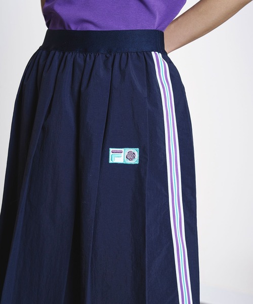 FILA（フィラ）の「(FILAⅹROSEBUD)SIDE LINE PLEATED SKIRT（スカート・レディース・ホワイト/ネイビー・ONE SIZE）」の5枚目の写真