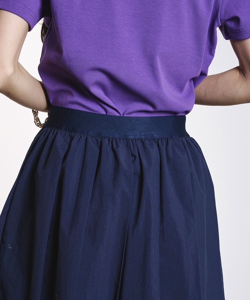 FILA（フィラ）の「(FILAⅹROSEBUD)SIDE LINE PLEATED SKIRT（スカート・レディース・ホワイト/ネイビー・ONE SIZE）」の3枚目の写真