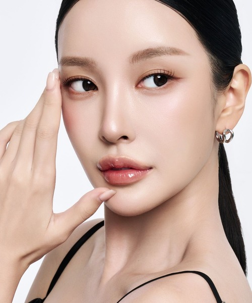 Lyvi(ライビィ)の「Layered Orbit Hoop Pierce / 金属アレルギー対応(ピアス(両耳用)・レディース・シルバー/ゴールド・FREE)」の10枚目の写真