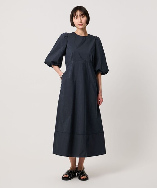 UNITED ARROWS（ユナイテッドアローズ）の「ファブリカ パフ ワンピース（ワンピース・レディース・ブラウン系/ネイビー/その他2・38/36）」の8枚目の写真