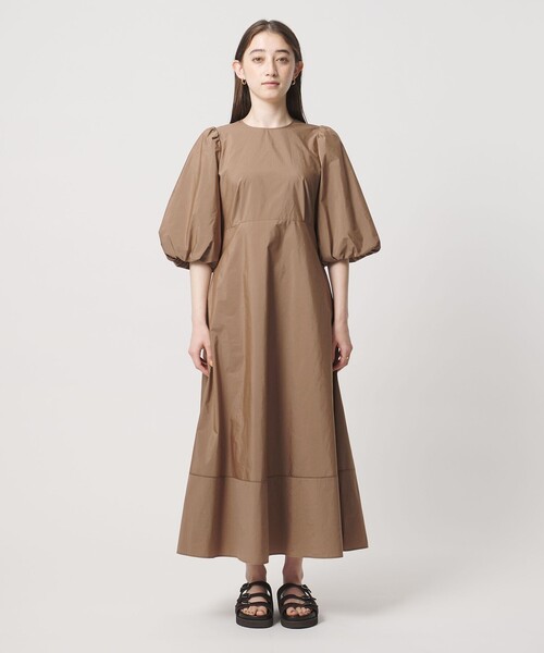 UNITED ARROWS（ユナイテッドアローズ）の「ファブリカ パフ ワンピース（ワンピース・レディース・ブラウン系/ネイビー/その他2・38/36）」の13枚目の写真