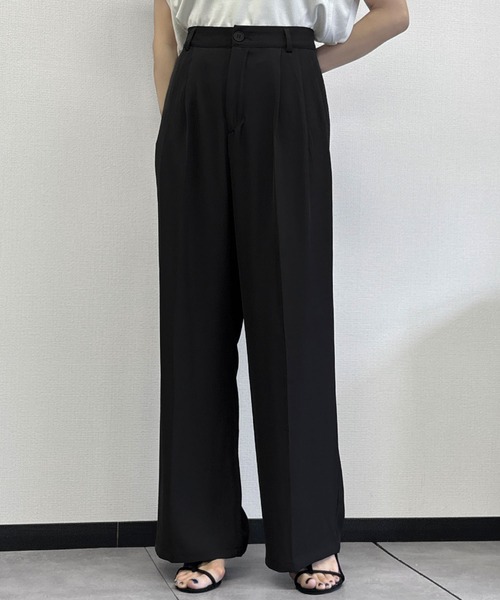 LOWO(ロワ)の「【S~2Lサイズ展開】タック入りセンタープレスワイドスラックスパンツ(スラックス・レディース・アイボリー/ブラック/グレー/オフホワイト・S/2L/L/M)」の15枚目の写真