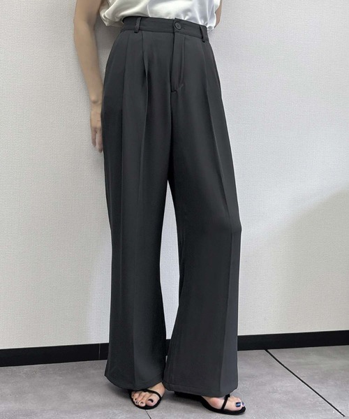 LOWO(ロワ)の「【S~2Lサイズ展開】タック入りセンタープレスワイドスラックスパンツ(スラックス・レディース・アイボリー/ブラック/グレー/オフホワイト・S/2L/L/M)」の20枚目の写真