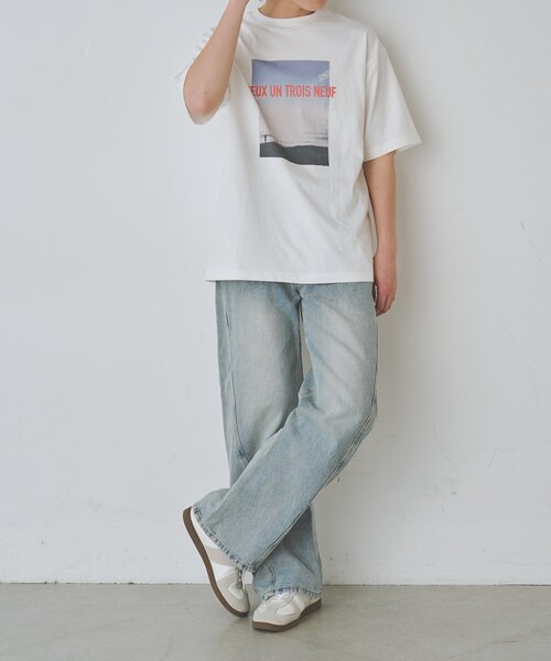 COLONY 2139(コロニートゥーワンスリーナイン)の「シーサイドフォトプリントTシャツ(Tシャツ/カットソー・メンズ・ブラック/ホワイト・LARGE/MEDIUM)」の3枚目の写真