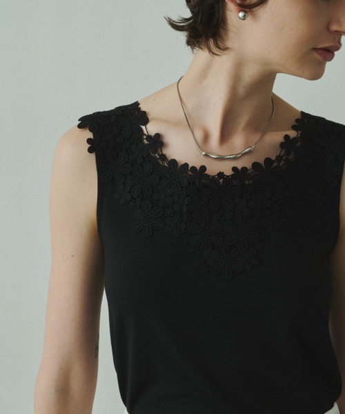 Plumel(プルメル)の「Round Lace Neck Tank Top / ラウンドレースネックタンクトップ(Tシャツ/カットソー・レディース・ブラック/グレー/オフホワイト・MEDIUM)」の14枚目の写真