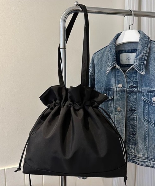 Beststore(ベストストア)の「大人可愛い 2way 巾着トートバッグ A4収納可 軽量 マザーズバッグ(トートバッグ・レディース・イエロー/オフホワイト/ブラック/ベージュ・FREE)」の17枚目の写真