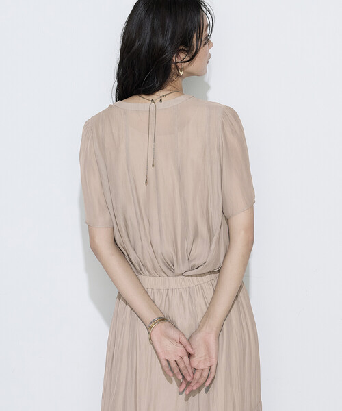 K.T KIYOKO TAKASE(キヨコタカセ)の「〔 TALLサイズ 〕 【セットアップ対応】カッセンシフォンオーガンジー フレアブラウス(シャツ/ブラウス・レディース・チャコール・15号)」の20枚目の写真