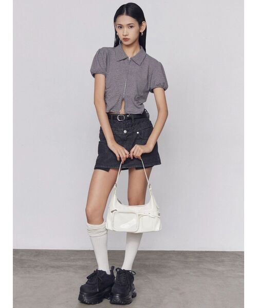 EMODA(エモダ)の「エアバルキーカットオフスニーカー(スニーカー・レディース・ブラック・LARGE/MEDIUM/SMALL)」の4枚目の写真