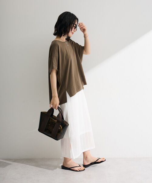 Green　Parks（グリーンパークス）の「【接触冷感・抗菌防臭】楽しゃれカットプルオーバー（Tシャツ/カットソー・レディース・カーキ/サックスブルー/ブラック/イエロー/オフホワイト・FREE）」の7枚目の写真