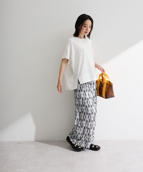 Green　Parks（グリーンパークス）の「【接触冷感・抗菌防臭】楽しゃれカットプルオーバー（Tシャツ/カットソー・レディース・カーキ/サックスブルー/ブラック/イエロー/オフホワイト・FREE）」の13枚目の写真