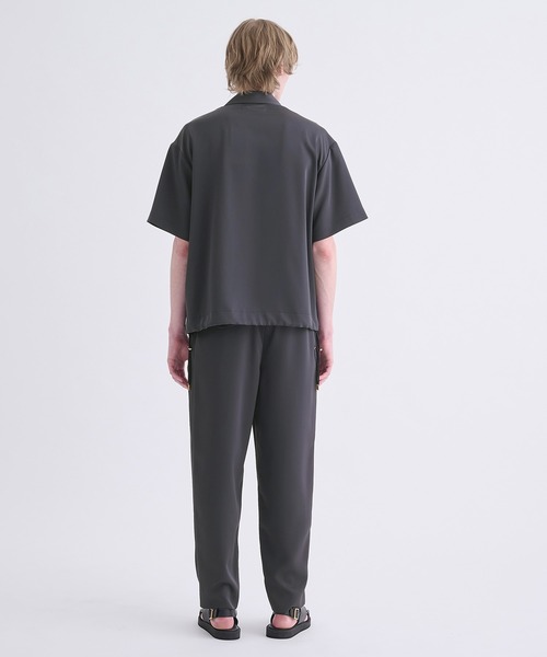 CULLNI(クルニ)の「【CULLNI】Dry Stretch Twill Drawstring Open Coller Short Sleeve Jaket(その他アウター・メンズ・ブラック/その他/ダークグレー・1/2)」の18枚目の写真