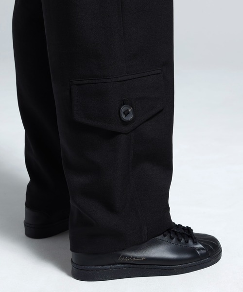 Y-3(ワイスリー)の「Y-3 SPORT UNIFORM TAPERED PANTS(その他パンツ・メンズ・ブラック・LARGE/MEDIUM/SMALL/X-SMALL/X-LARGE)」の6枚目の写真