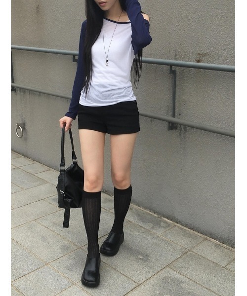 anyonemore(エニワンモア)の「バンディングストラップショートパンツ(その他パンツ・レディース・ブラック・LARGE/MEDIUM/SMALL)」の21枚目の写真