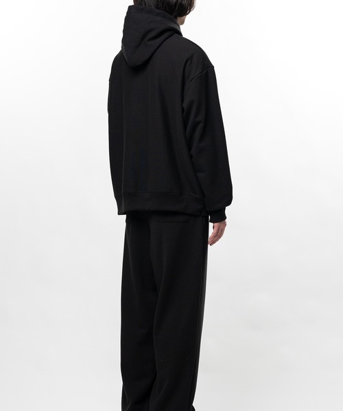 In・stru(men-tal).(インストルメンタル)の「French Terry Hoodie(パーカー・メンズ・ダークグレー/ブラック・44/48/46)」の5枚目の写真