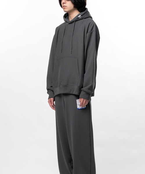 In・stru(men-tal).(インストルメンタル)の「French Terry Hoodie(パーカー・メンズ・ダークグレー/ブラック・44/48/46)」の12枚目の写真
