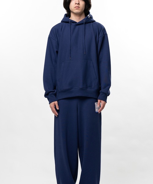 In・stru(men-tal).(インストルメンタル)の「French Terry Hoodie(パーカー・メンズ・ダークグレー/ブラック・44/48/46)」の15枚目の写真