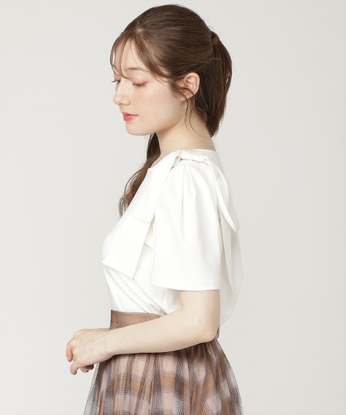 SWINGLE（スウィングル）の「ショルダーリボンTシャツ（Tシャツ/カットソー・レディース・ピンク/オフホワイト/ブラック・FREE）」の7枚目の写真