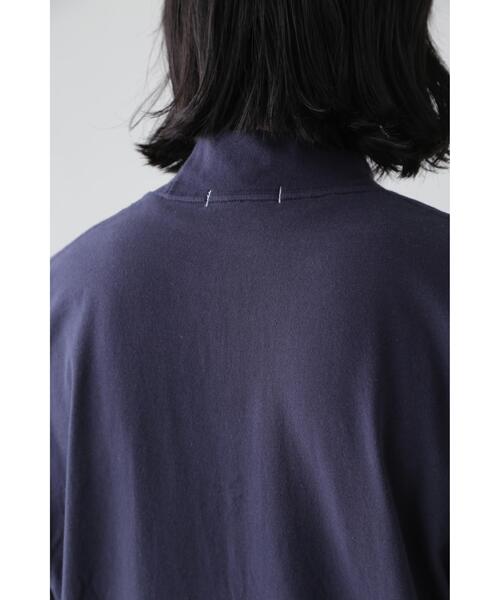 YLEVE(イレーヴ)の「Y / ORGANIC COTTON JERSEY MOCK NECK L/S T(Tシャツ/カットソー・メンズ・ネイビー/ホワイト・1/4)」の10枚目の写真