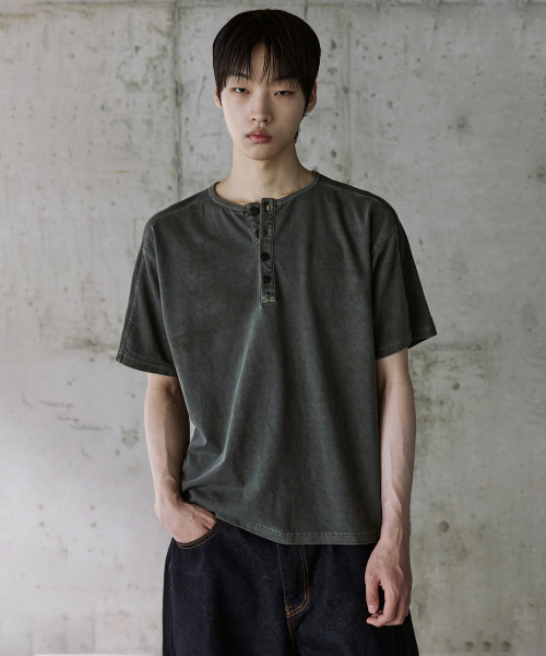 P.IN.O(ピインオ)の「ピグメントワッフルレイヤードショートスリーブ - カーキ(Tシャツ/カットソー・メンズ・その他・MEDIUM/LARGE/SMALL)」の1枚目の写真