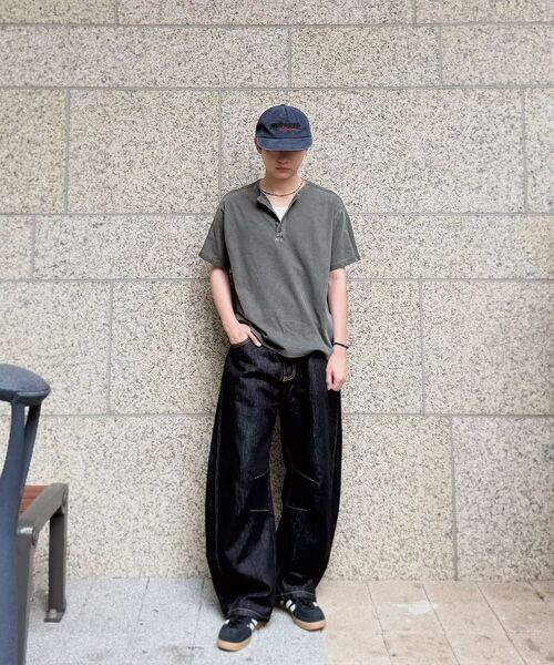 P.IN.O(ピインオ)の「ピグメントワッフルレイヤードショートスリーブ - カーキ(Tシャツ/カットソー・メンズ・その他・MEDIUM/LARGE/SMALL)」の5枚目の写真