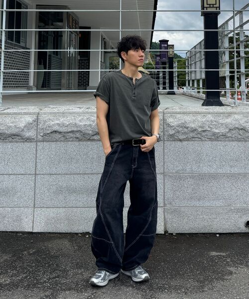 P.IN.O(ピインオ)の「ピグメントワッフルレイヤードショートスリーブ - カーキ(Tシャツ/カットソー・メンズ・その他・MEDIUM/LARGE/SMALL)」の8枚目の写真