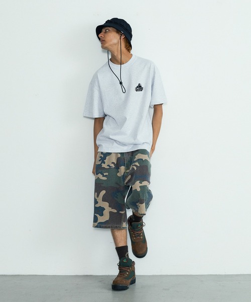 XLARGE(エクストララージ)の「EMBROIDERED SLANTED OG S/S TEE(Tシャツ/カットソー・メンズ・ブラック/ホワイト/アッシュ/パープル・XL/L/M/XXL/S/XS)」の7枚目の写真