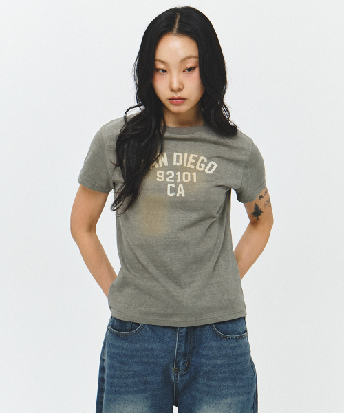 ECORR（エコル）の「[ユニセックス] ピグメントブラシ CA クロップ半袖Tシャツ_カーキ（Tシャツ/カットソー・レディース・その他・0/1/2/3）」の5枚目の写真