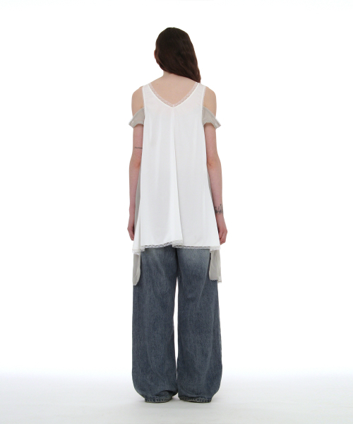 PARTIMENTO WOMEN(パルティメントウィメン)の「アシンメトリックレーストリムスリップドレス_ホワイト(ワンピース・レディース・その他・SMALL/MEDIUM)」の4枚目の写真