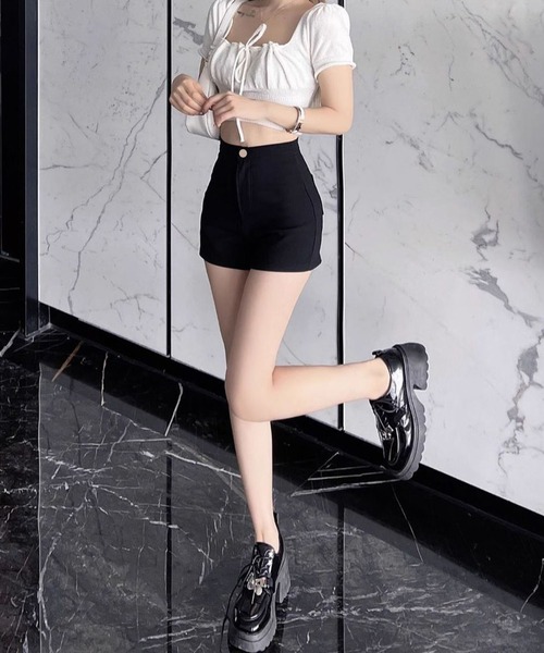 meJane(ミージェーン)の「ハイウエスト マイクロショートパンツ(その他パンツ・レディース・ブラック/ホワイト・L/S/M)」の7枚目の写真