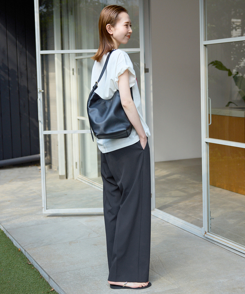 SLOBE IENA(スローブイエナ)の「《汗染み防止/接触冷感/吸水速乾/追加》PEストレッチイージースラックス(スラックス・レディース・ブラック/ベージュ・38/36)」の11枚目の写真