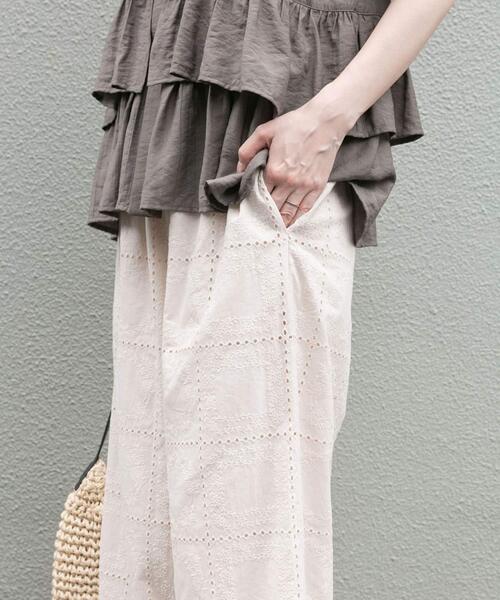 ITEMS URBANRESEARCH(アイテムズ アーバンリサーチ)の「ブロックレースパンツ(その他パンツ・レディース・ブラック/ホワイト系その他・FREE)」の8枚目の写真