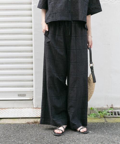 ITEMS URBANRESEARCH(アイテムズ アーバンリサーチ)の「ブロックレースパンツ(その他パンツ・レディース・ブラック/ホワイト系その他・FREE)」の22枚目の写真