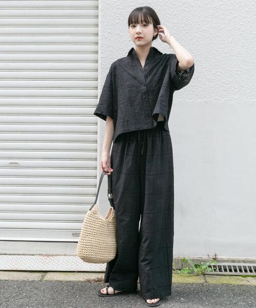 ITEMS URBANRESEARCH(アイテムズ アーバンリサーチ)の「ブロックレースパンツ(その他パンツ・レディース・ブラック/ホワイト系その他・FREE)」の4枚目の写真