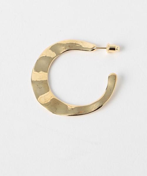 BEAUTY&YOUTH UNITED ARROWS（ビューティーアンドユースユナイテッドアローズ）の「BY DRESS メタルループピアス ◆（ピアス（両耳用）・レディース・ゴールド・FREE）」の2枚目の写真