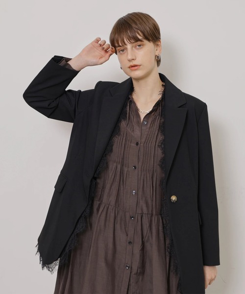 CADUNE(カデュネ)の「レース付きジャケット(その他アウター・レディース・ブラック・36/38)」の2枚目の写真