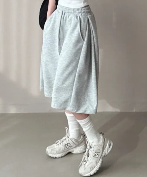 yuue' ( wear )（ユーイ）の「バミューダスウェットパンツ（スウェットパンツ・レディース・グレー/ブラック・FREE）」の13枚目の写真