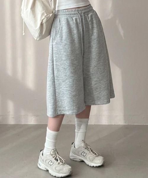 yuue' ( wear )（ユーイ）の「バミューダスウェットパンツ（スウェットパンツ・レディース・グレー/ブラック・FREE）」の6枚目の写真