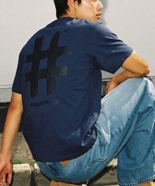 BEENTRILL(ビントリル)の「スタンプハッシュタグオーバーサイズ半袖Tシャツ(チャコール)(Tシャツ/カットソー・レディース・その他・SMALL/MEDIUM/LARGE/X-LARGE)」の1枚目の写真